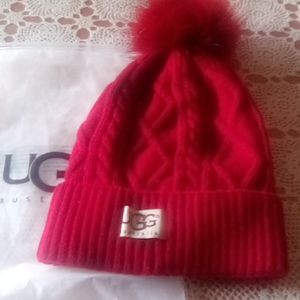 UGG fleece beanie